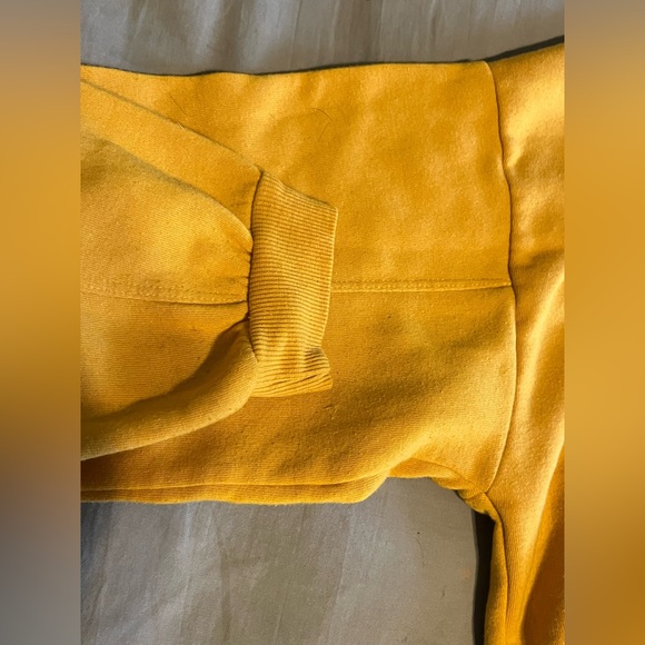 Mustard yellow cropped hoodie !!! - Picture 4 of 10